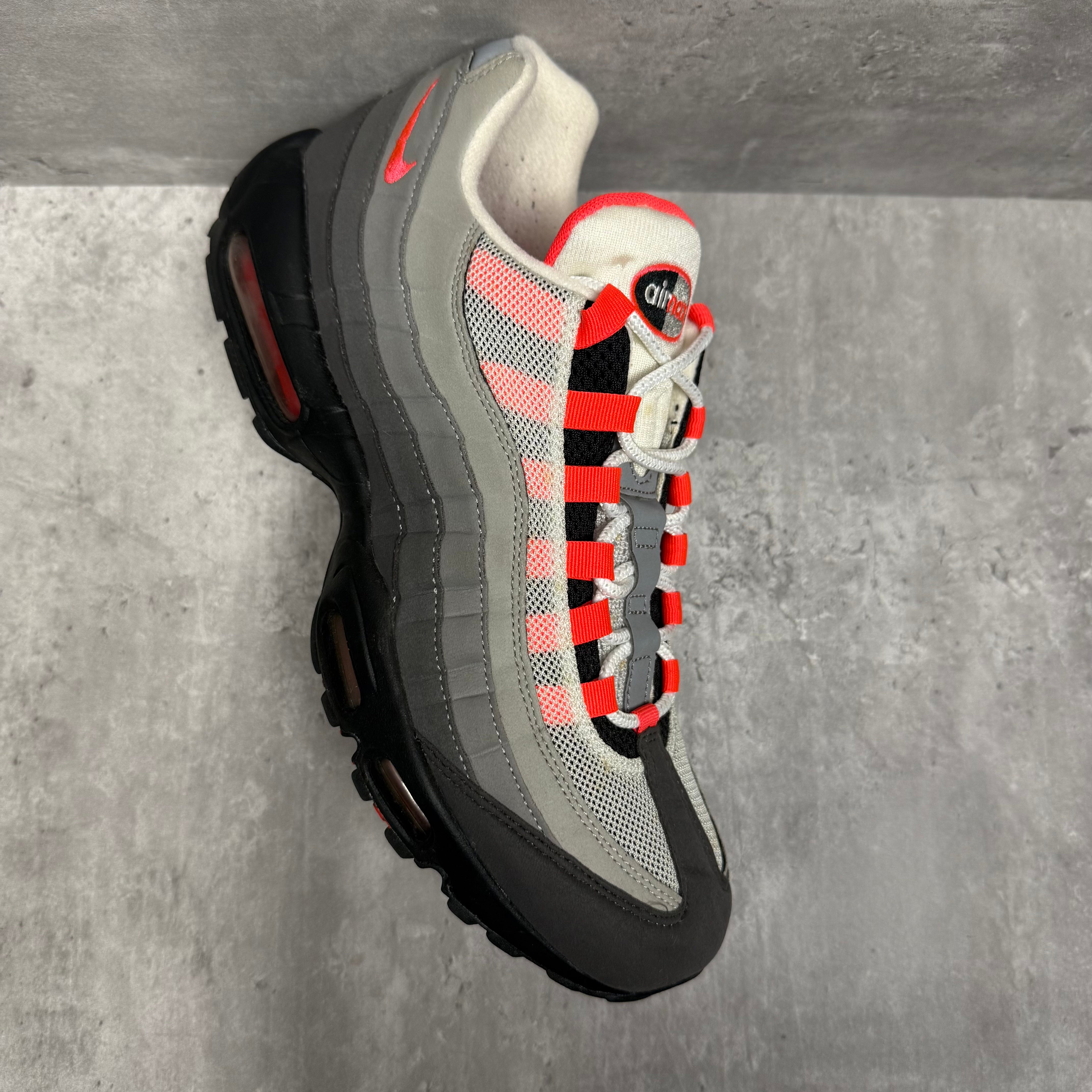 Nike Airmax 95 Solar Red 2018 - Cheshire Creps 