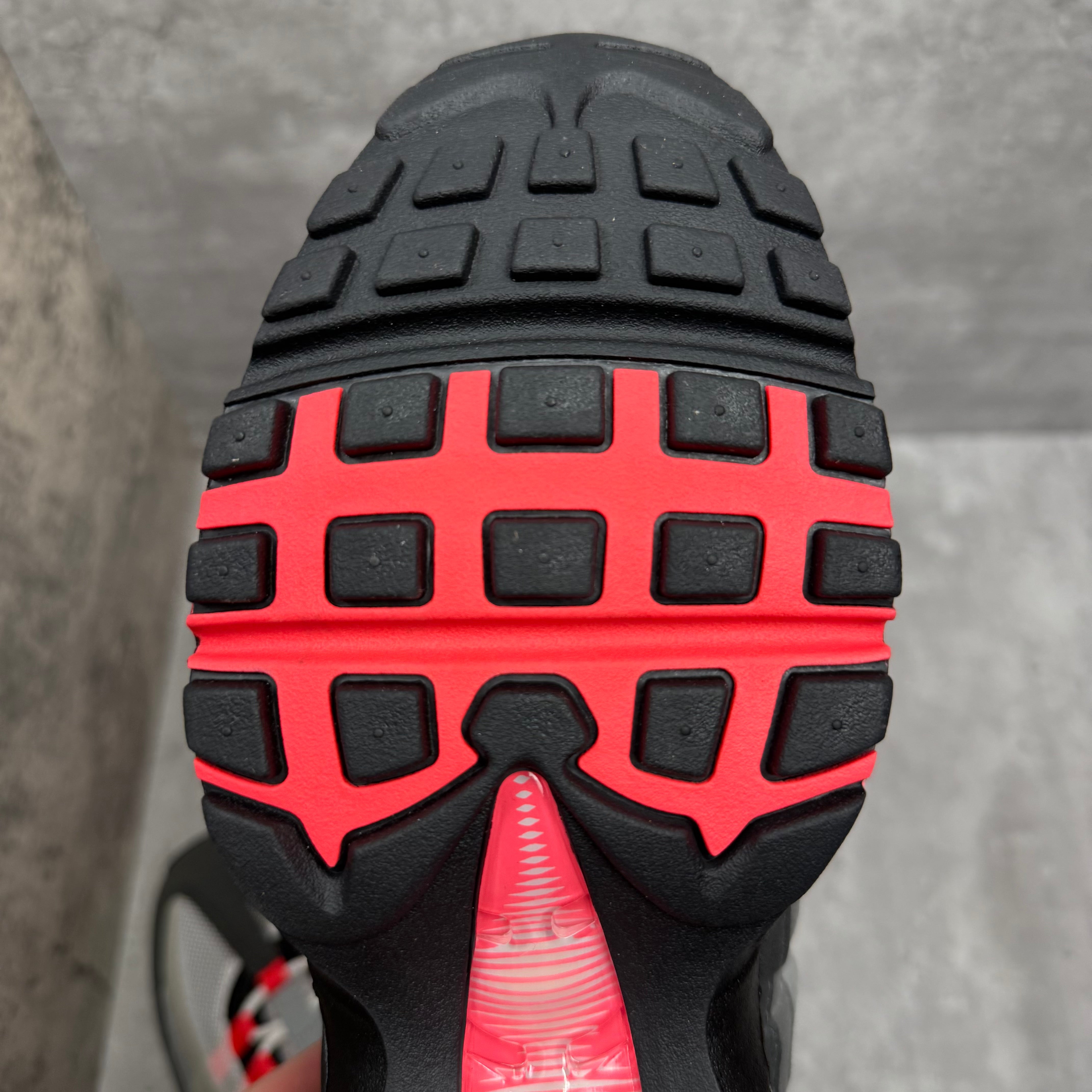 Nike Airmax 95 Solar Red ‘Big Bubble’ 2025 - Cheshire Creps 