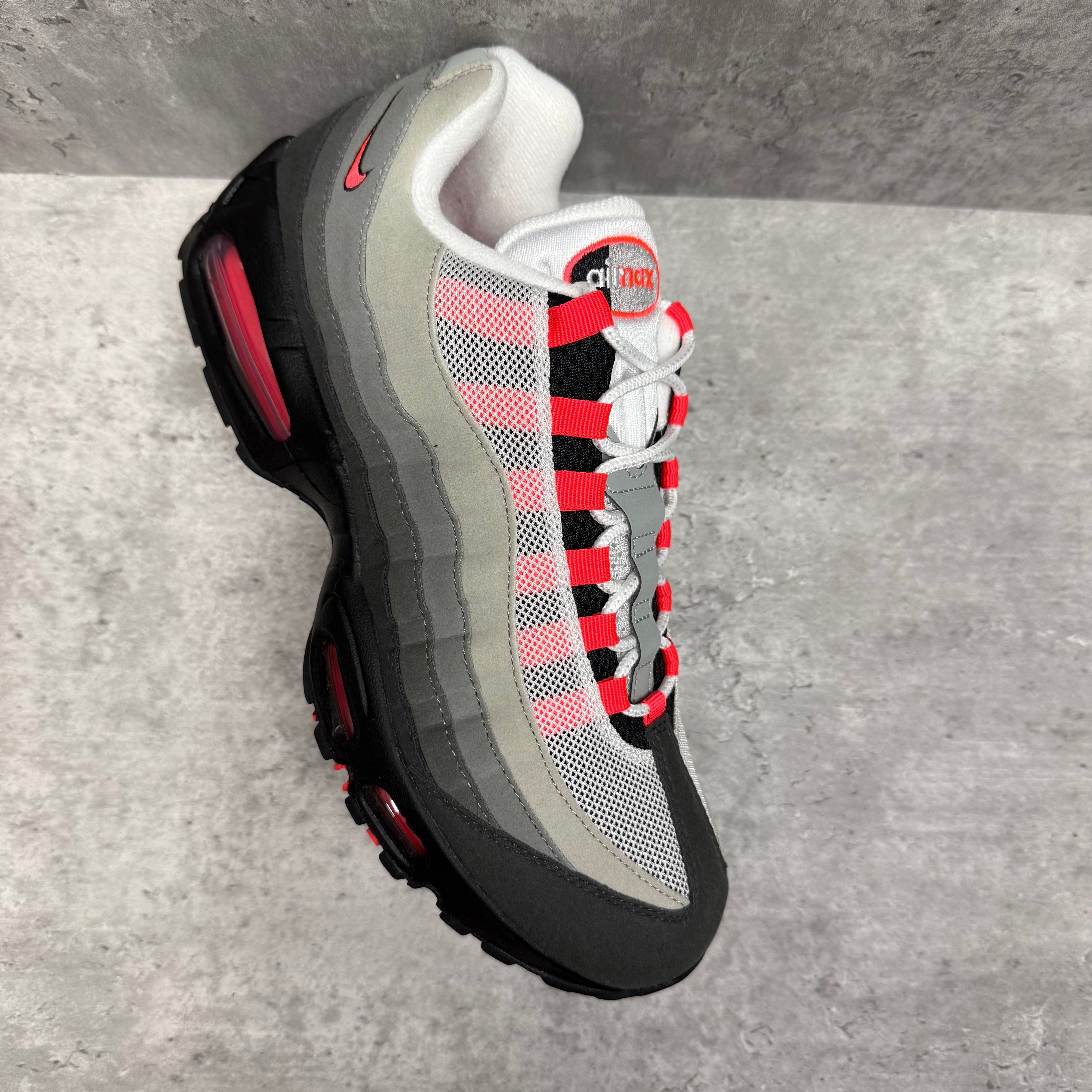 Nike Airmax 95 Solar Red - Cheshire Creps 