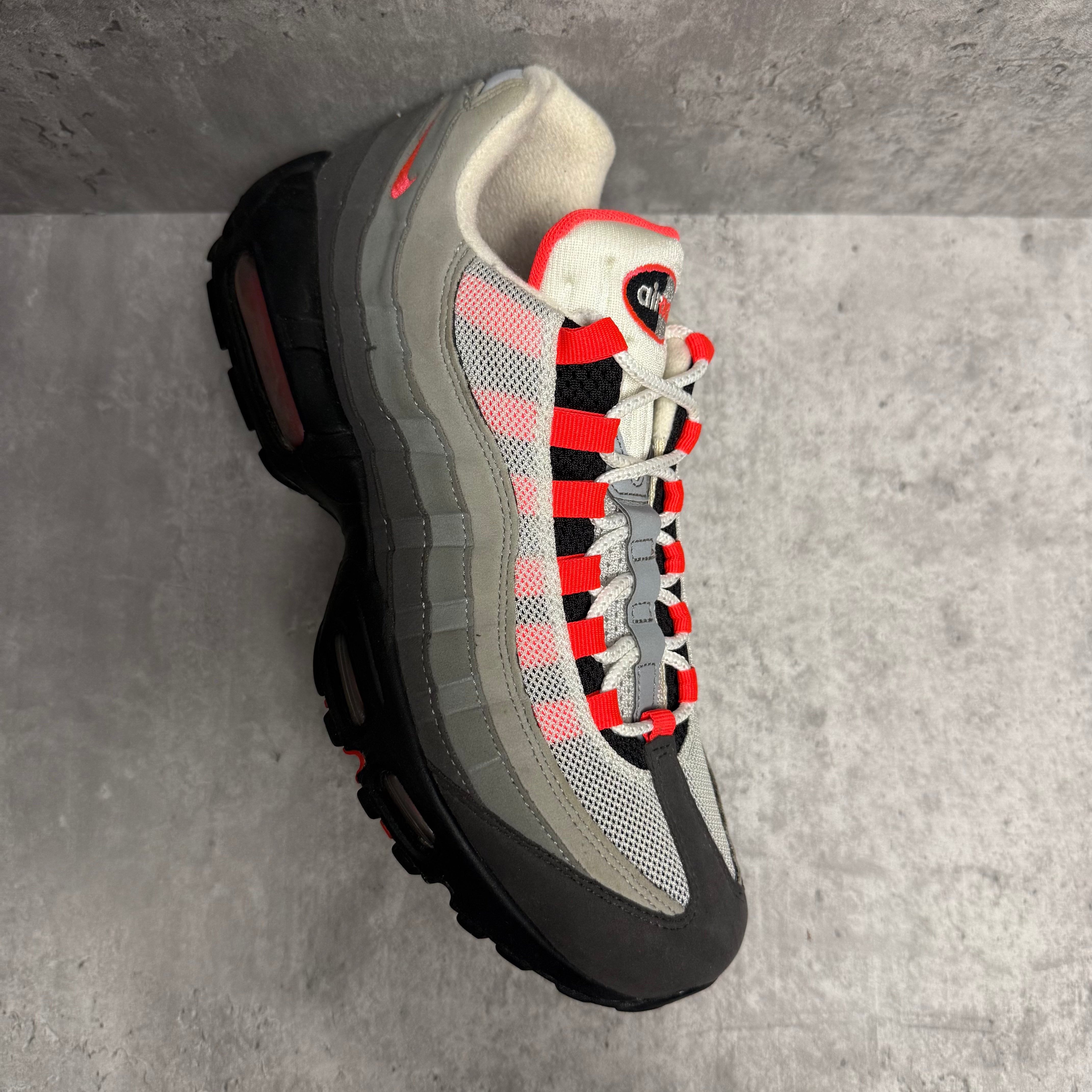 Nike Airmax 95 Solar Red - Cheshire Creps