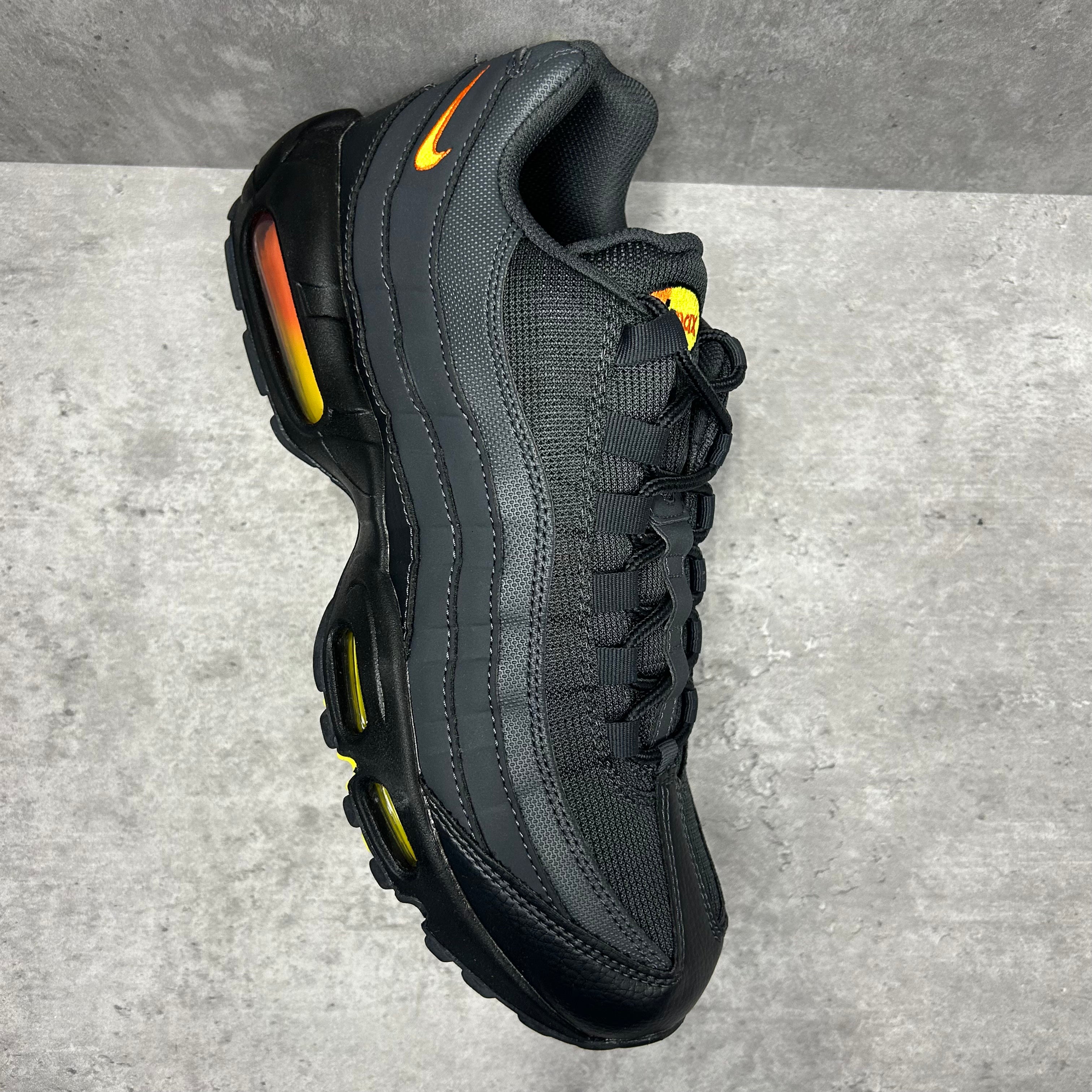 Nike Airmax 95 Sunset Gradient - Cheshire Creps 