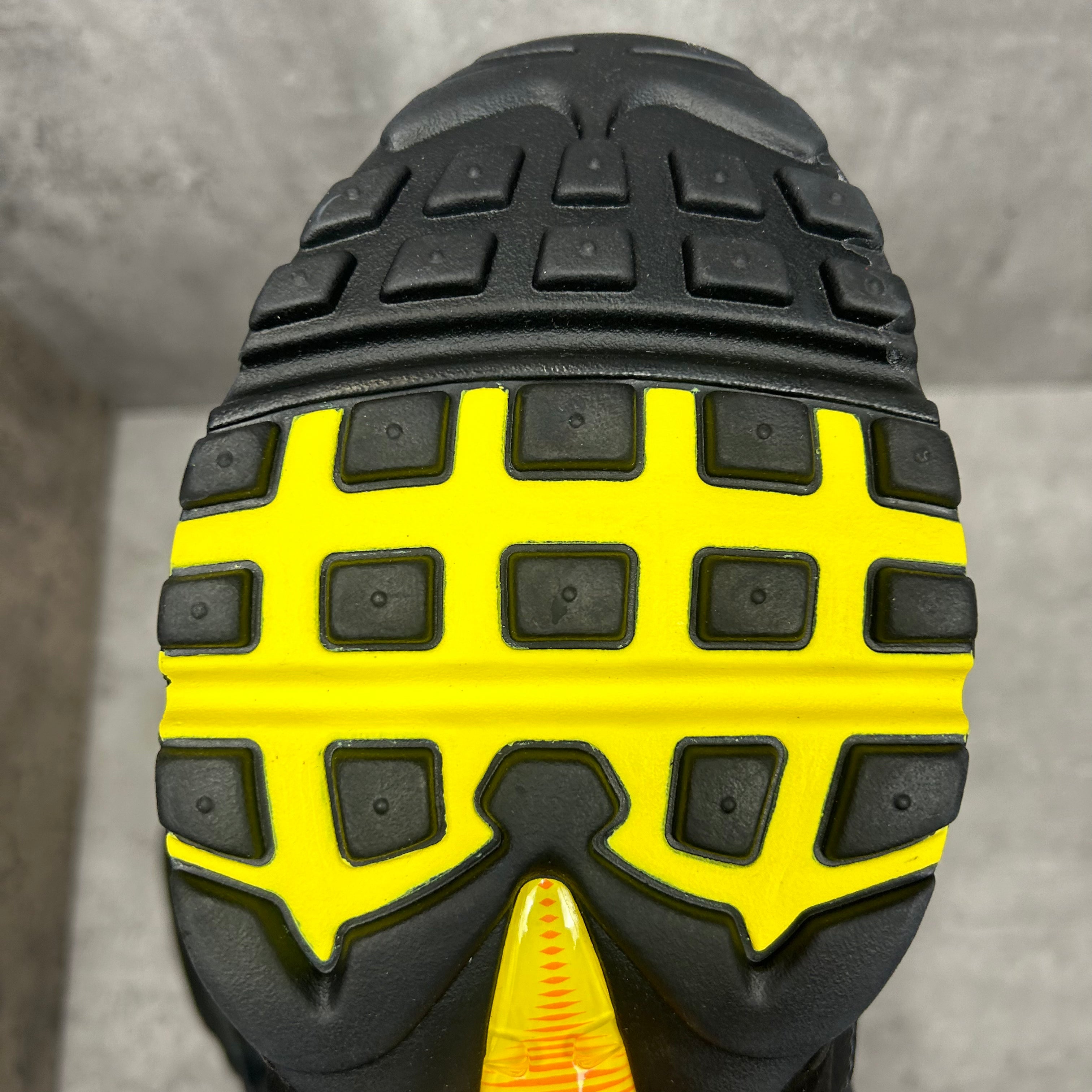 Nike Airmax 95 Sunset Gradient - Cheshire Creps 