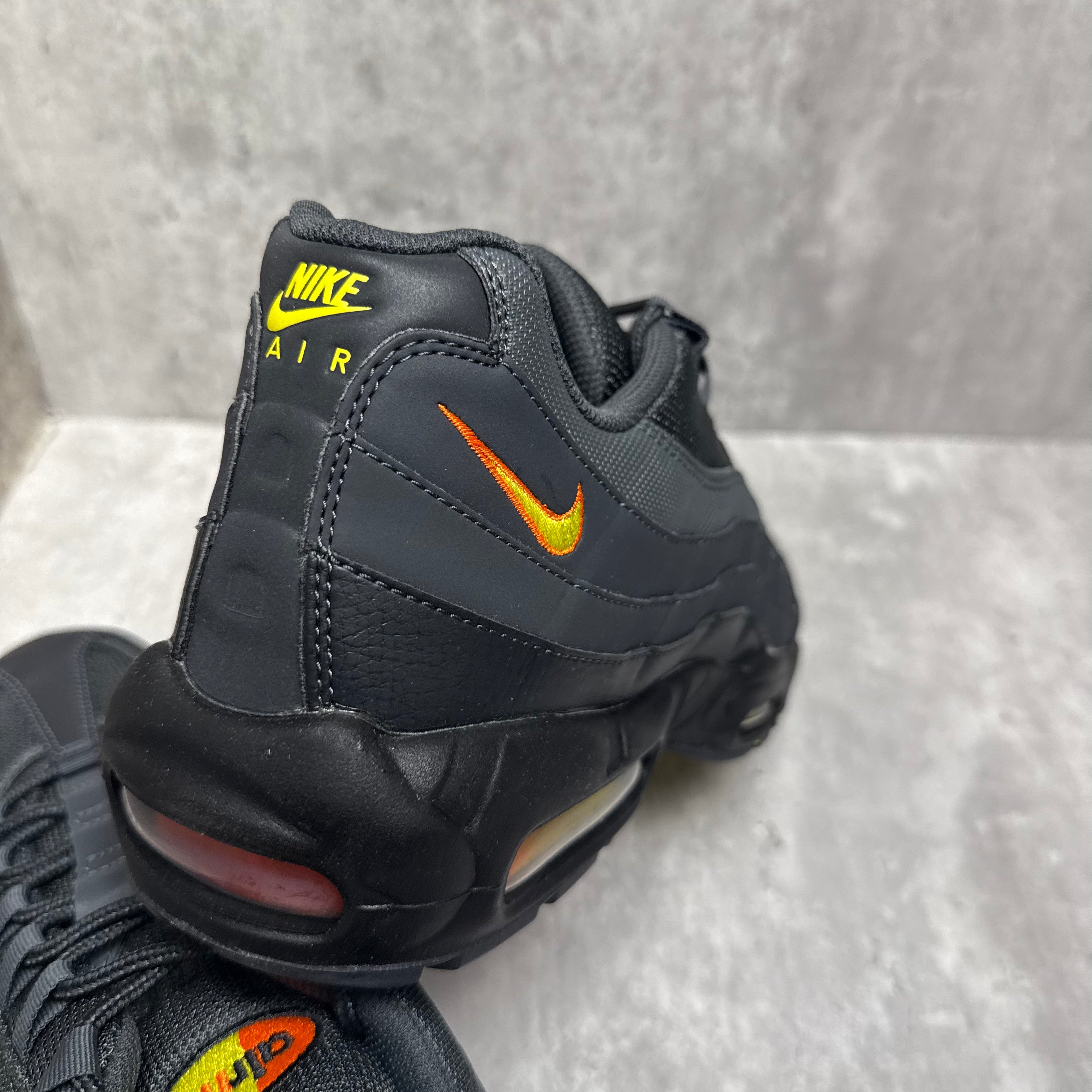 Nike Airmax 95 Sunset Gradient - Cheshire Creps 