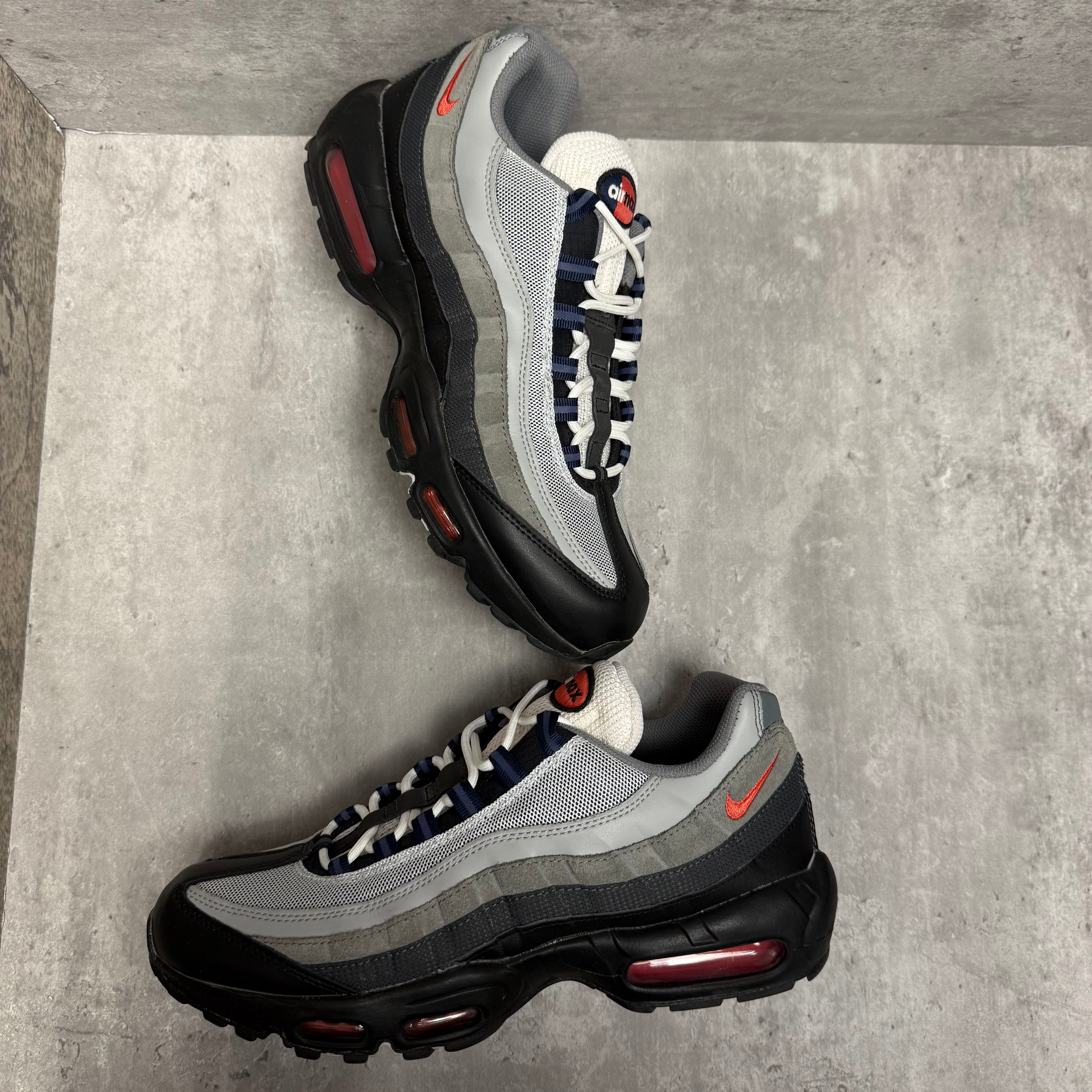 Nike Airmax 95 Track Red - Cheshire Creps 