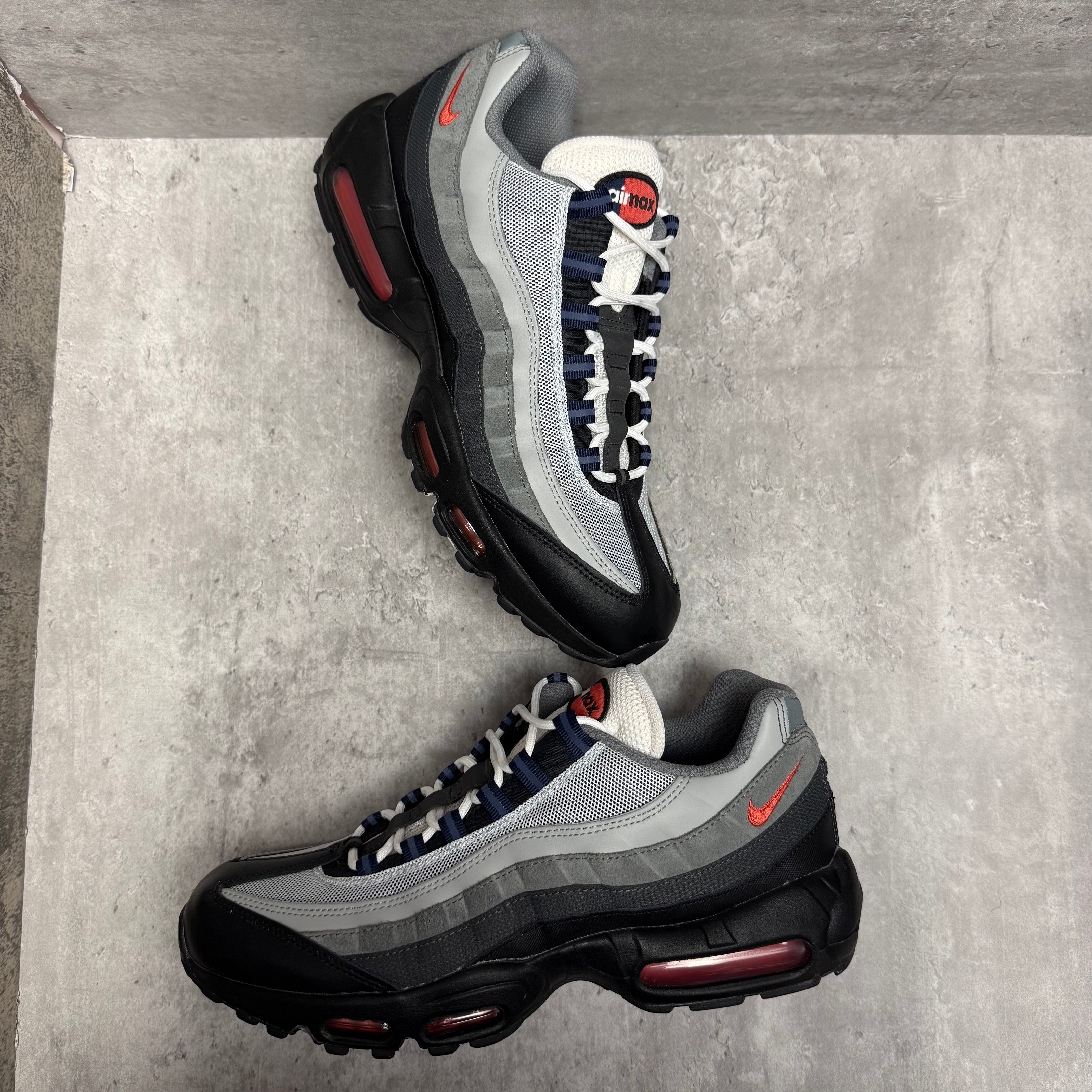 Nike Airmax 95 Track Red - Cheshire Creps 