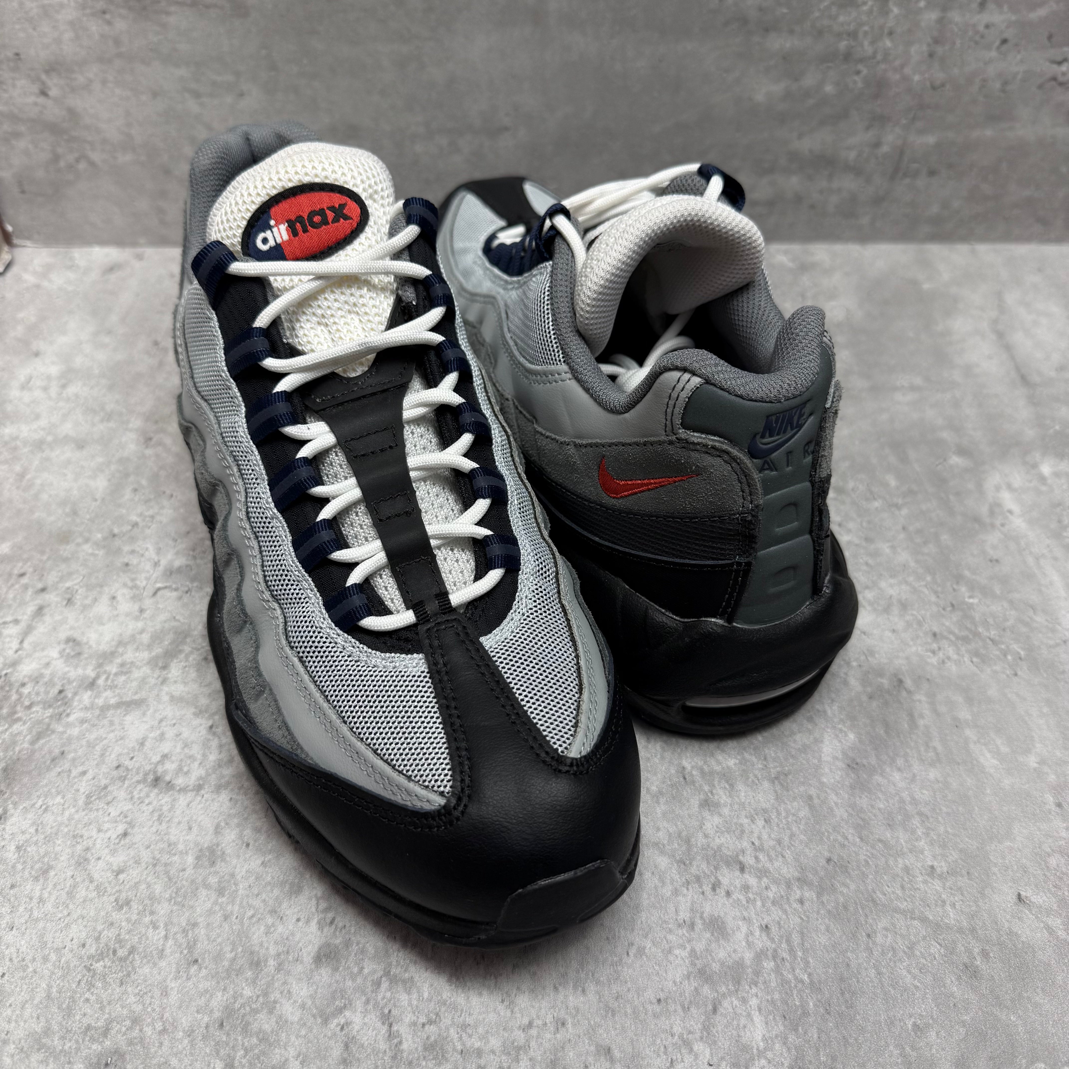 Nike Airmax 95 Track Red - Cheshire Creps 