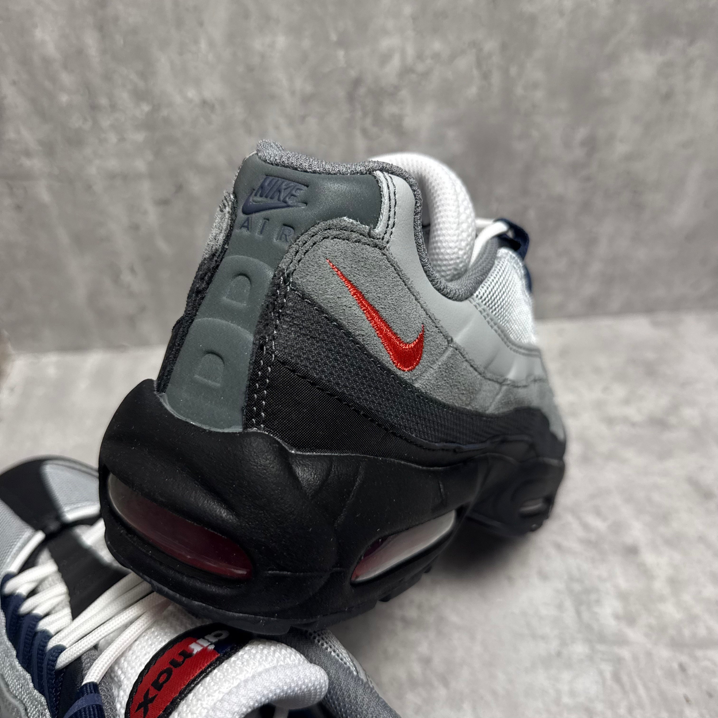 Nike Airmax 95 Track Red - Cheshire Creps