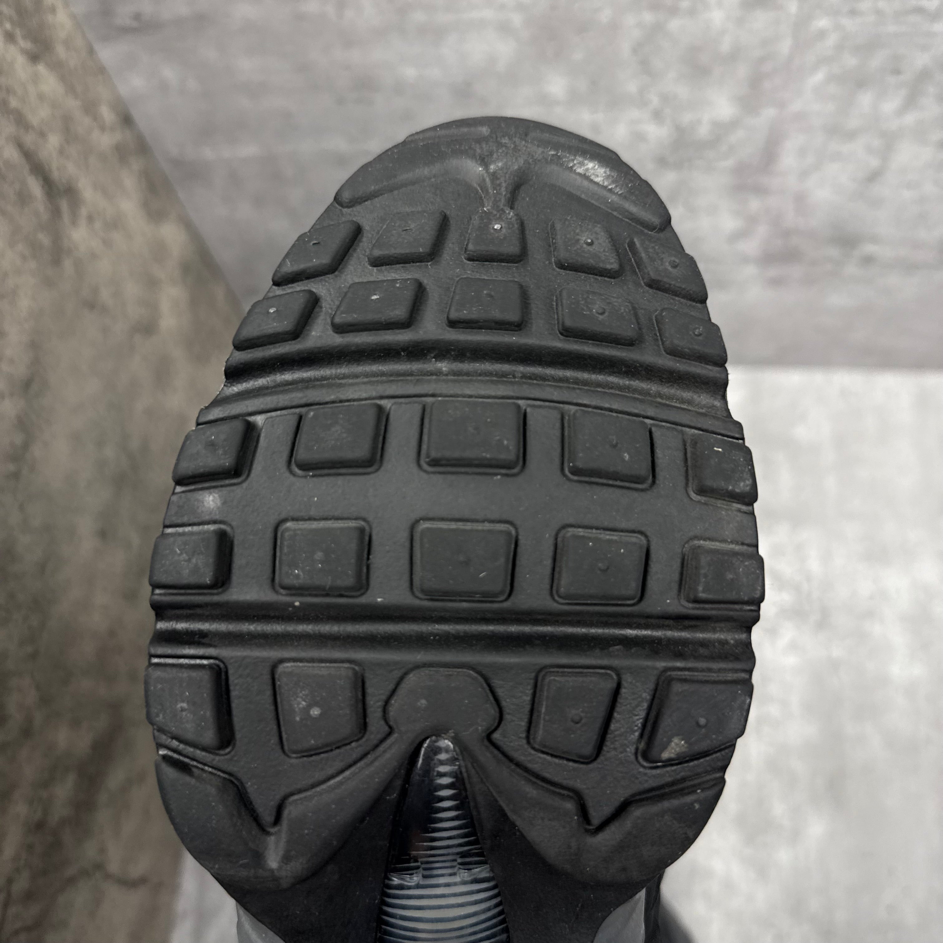 Nike Airmax 95 University Red - Cheshire Creps 