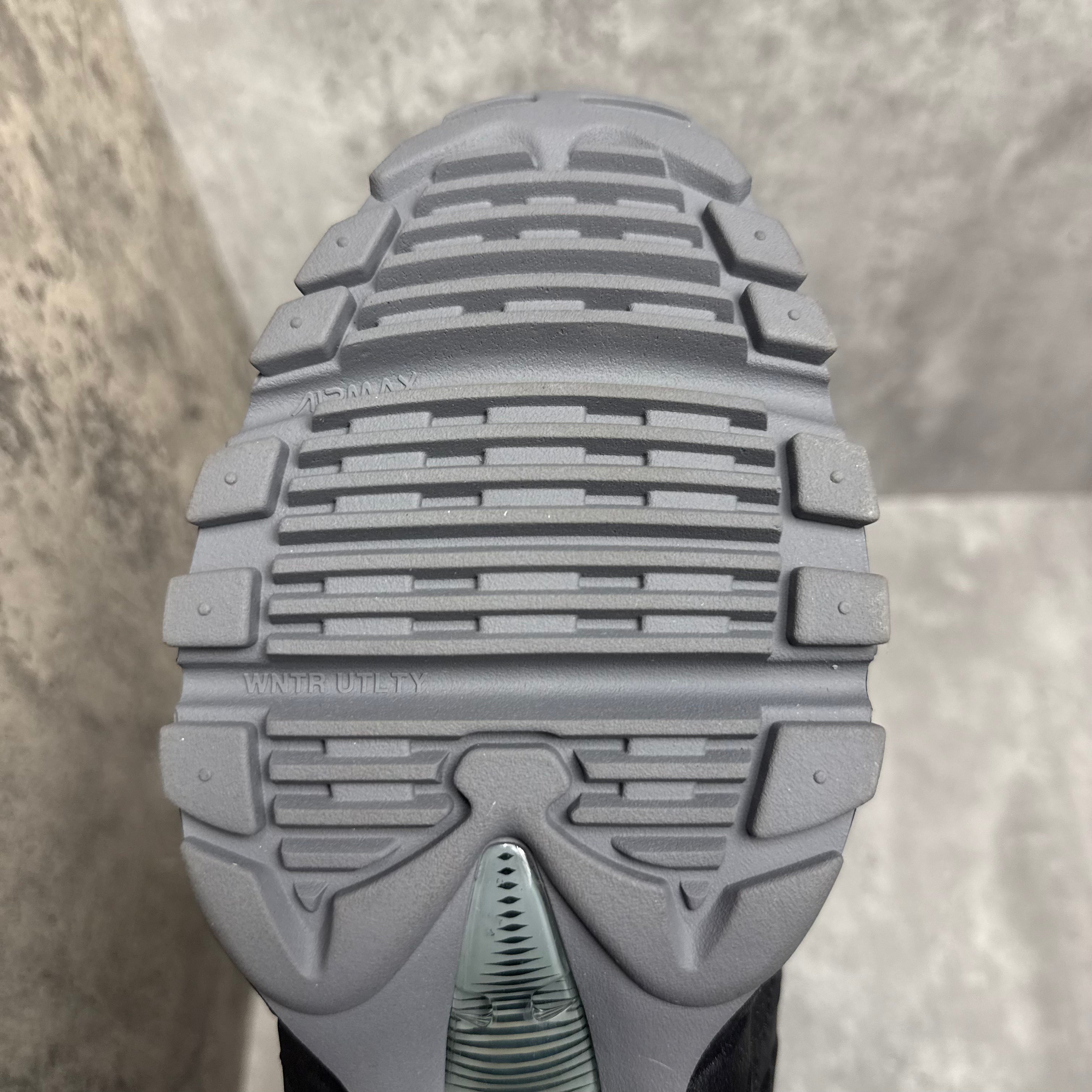 Nike Airmax 95 Utility Black - Cheshire Creps 