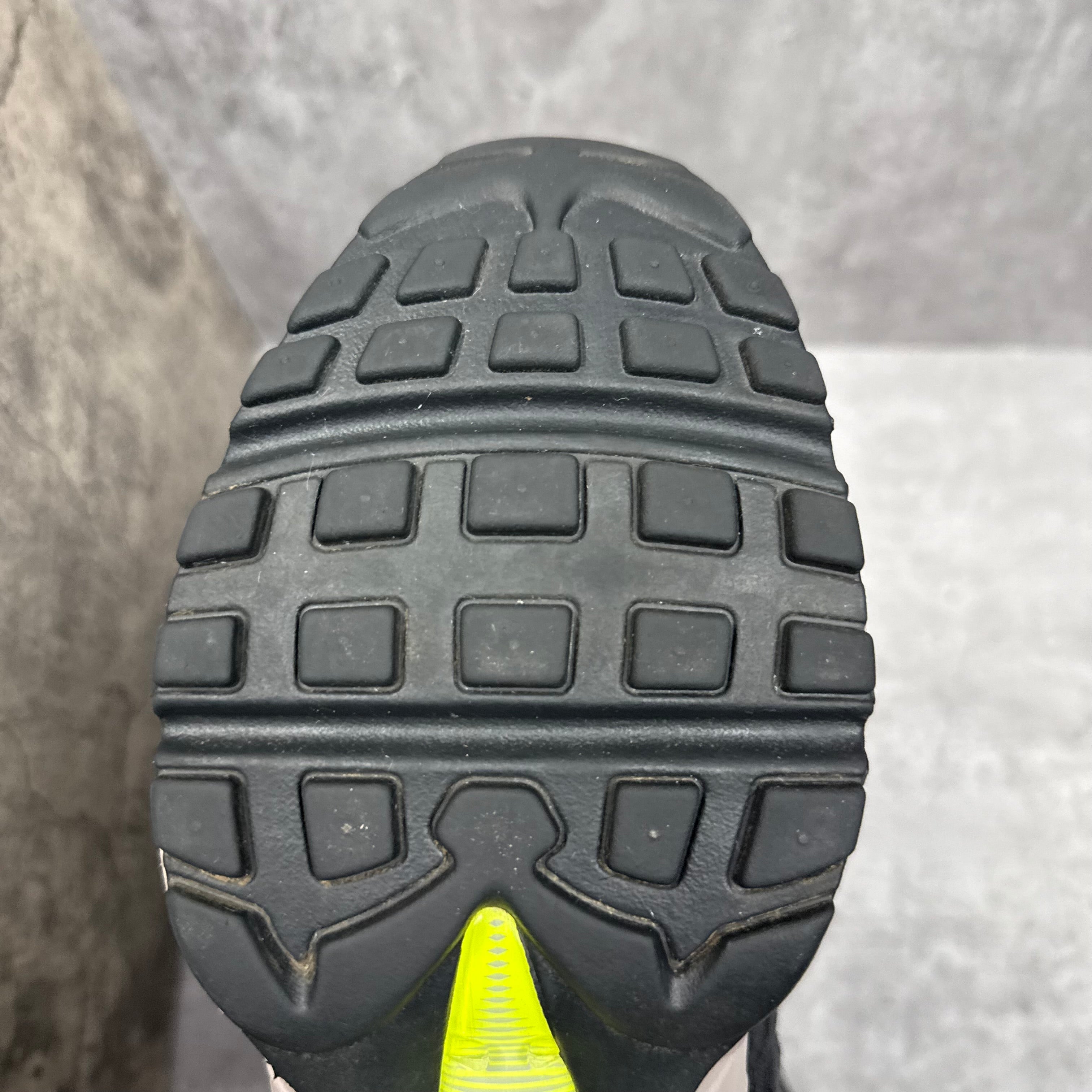 Nike Airmax 95 Utility Volt - Cheshire Creps 