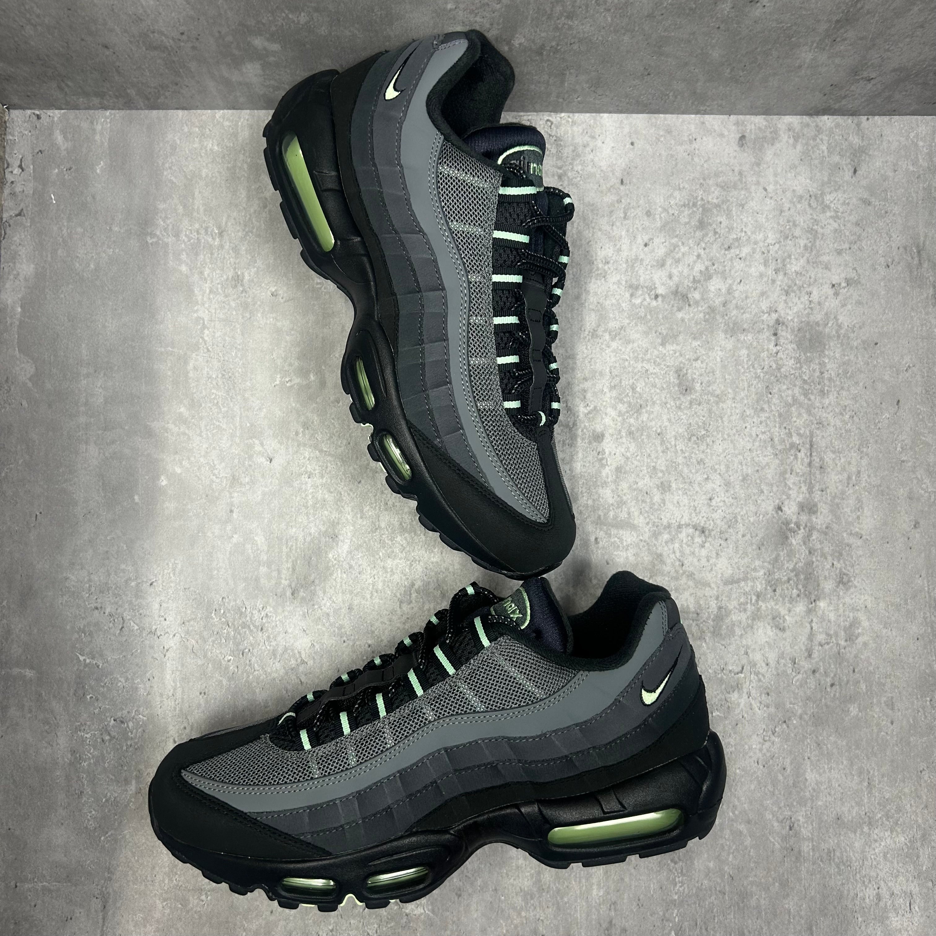Nike Airmax 95 Vapor Green - Cheshire Creps 