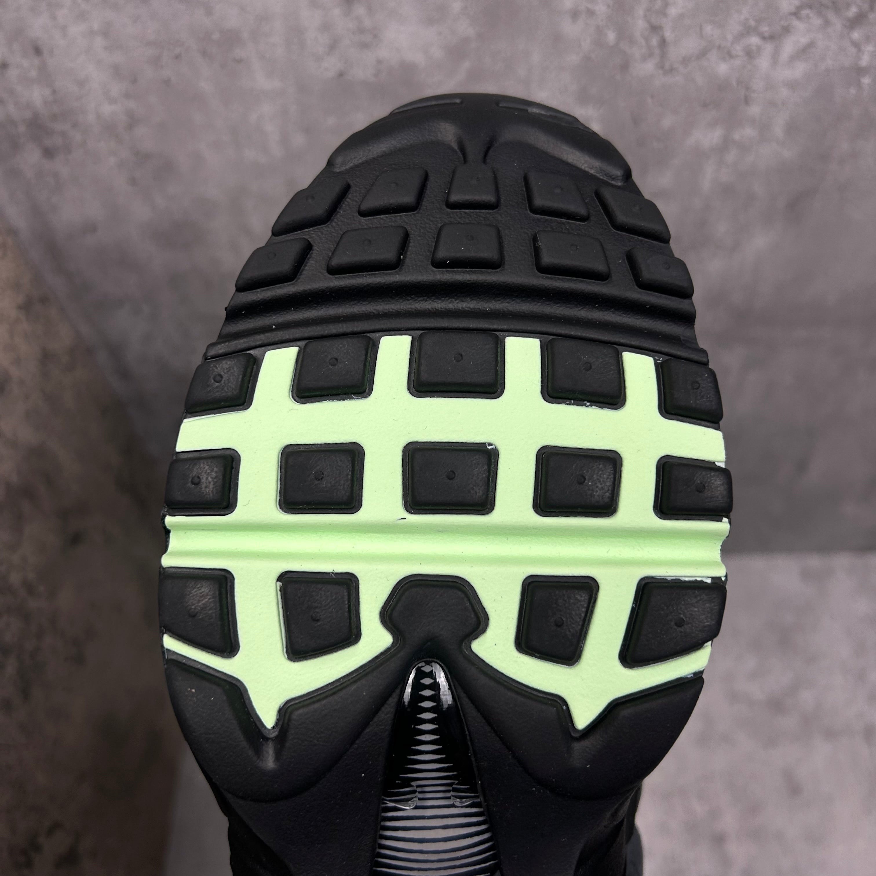 Nike Airmax 95 Vapor Green - Cheshire Creps 