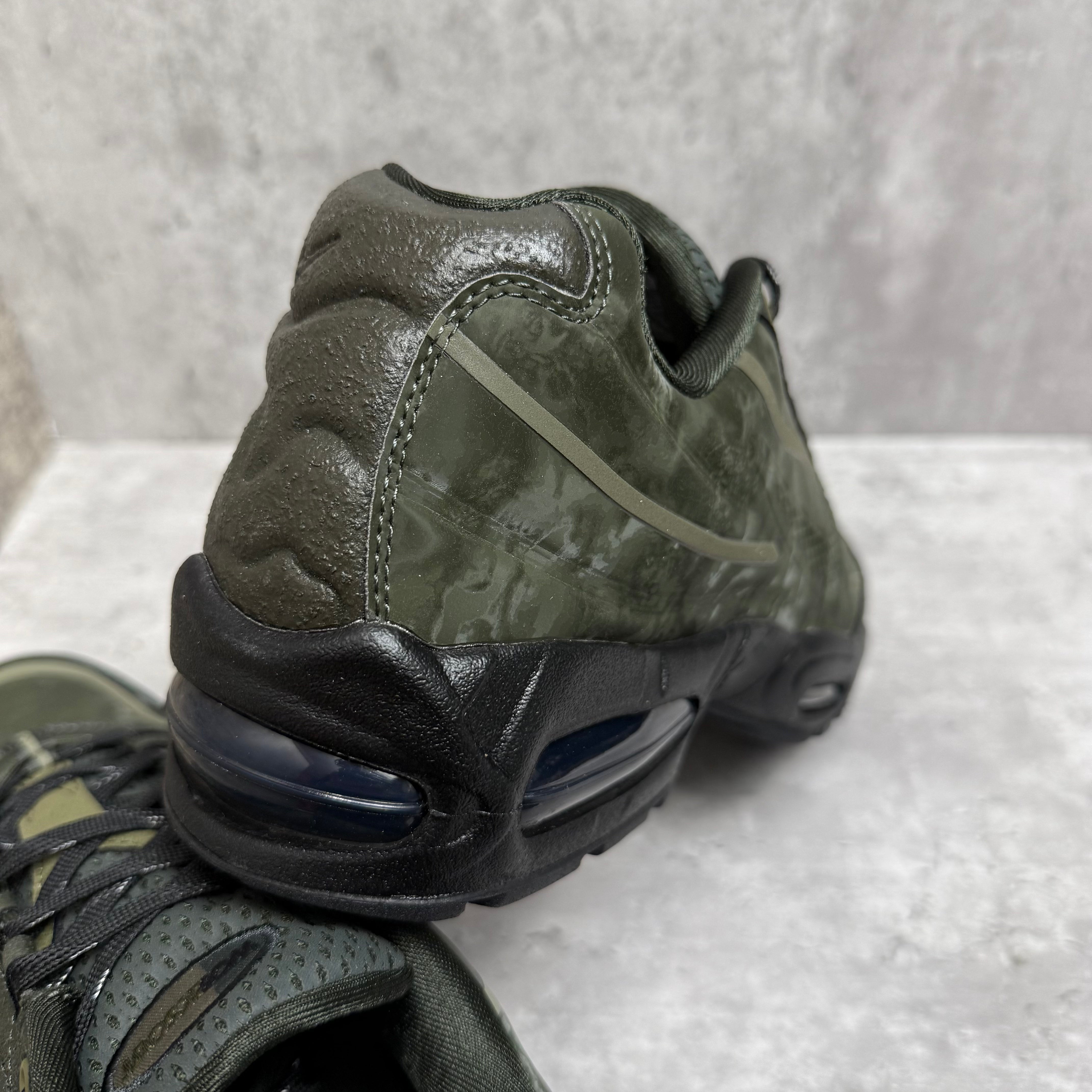 Nike x WORKSOUT Air Max 95 Sequoia HQ0263-300
