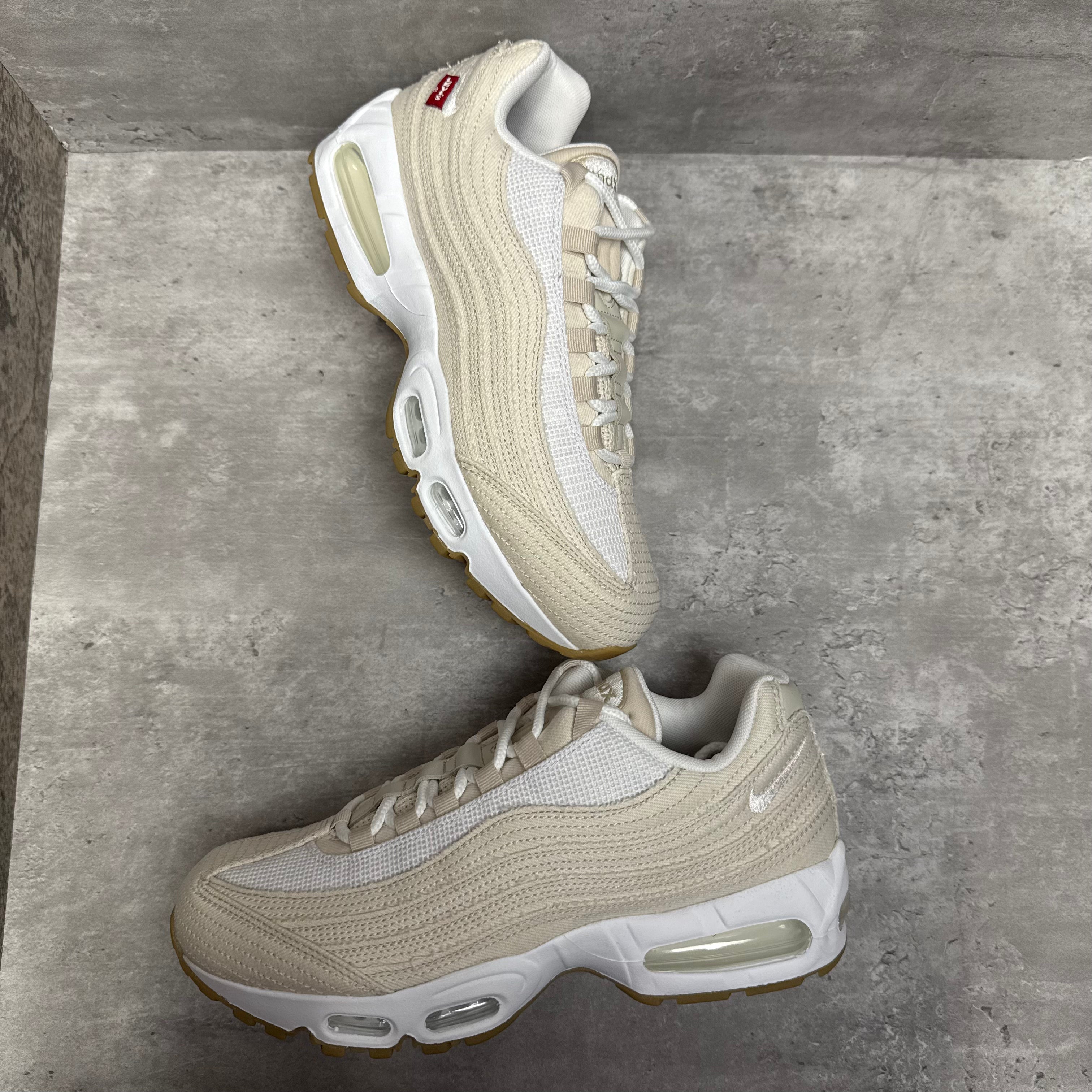 Nike Airmax 95 x Levi's Light Orewood | HM4743-100