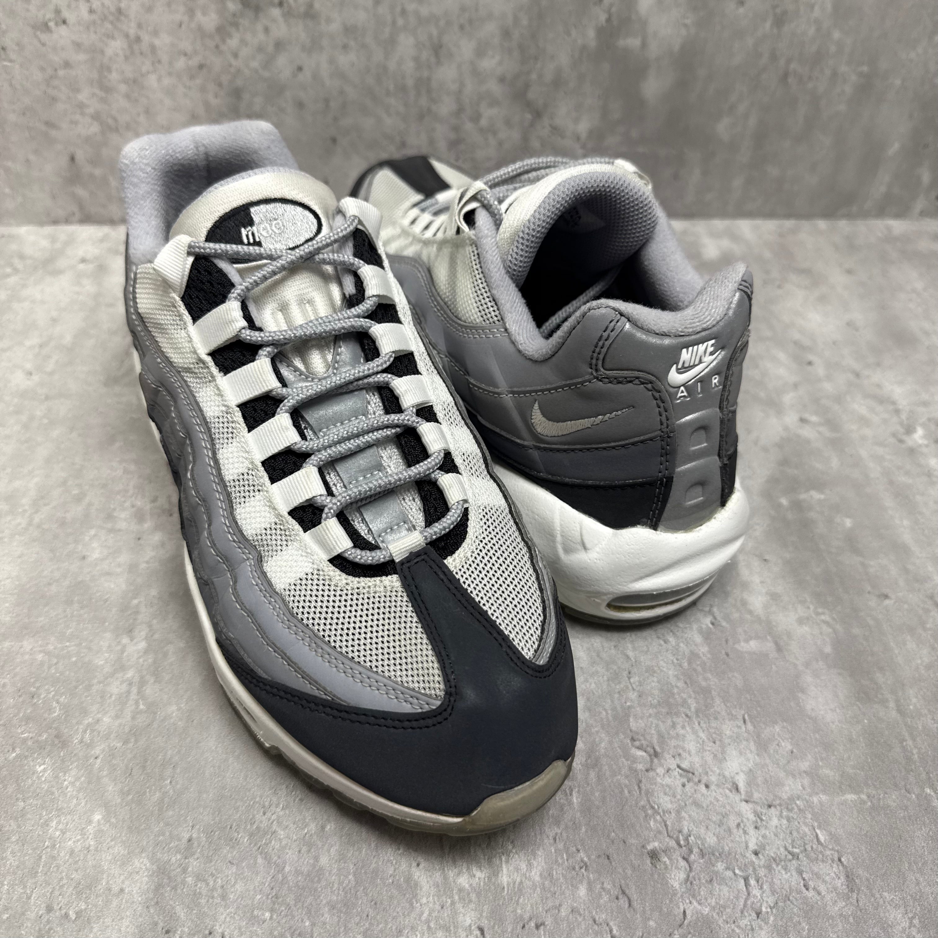 Nike Airmax ID Ice Grey Reflective - Cheshire Creps 