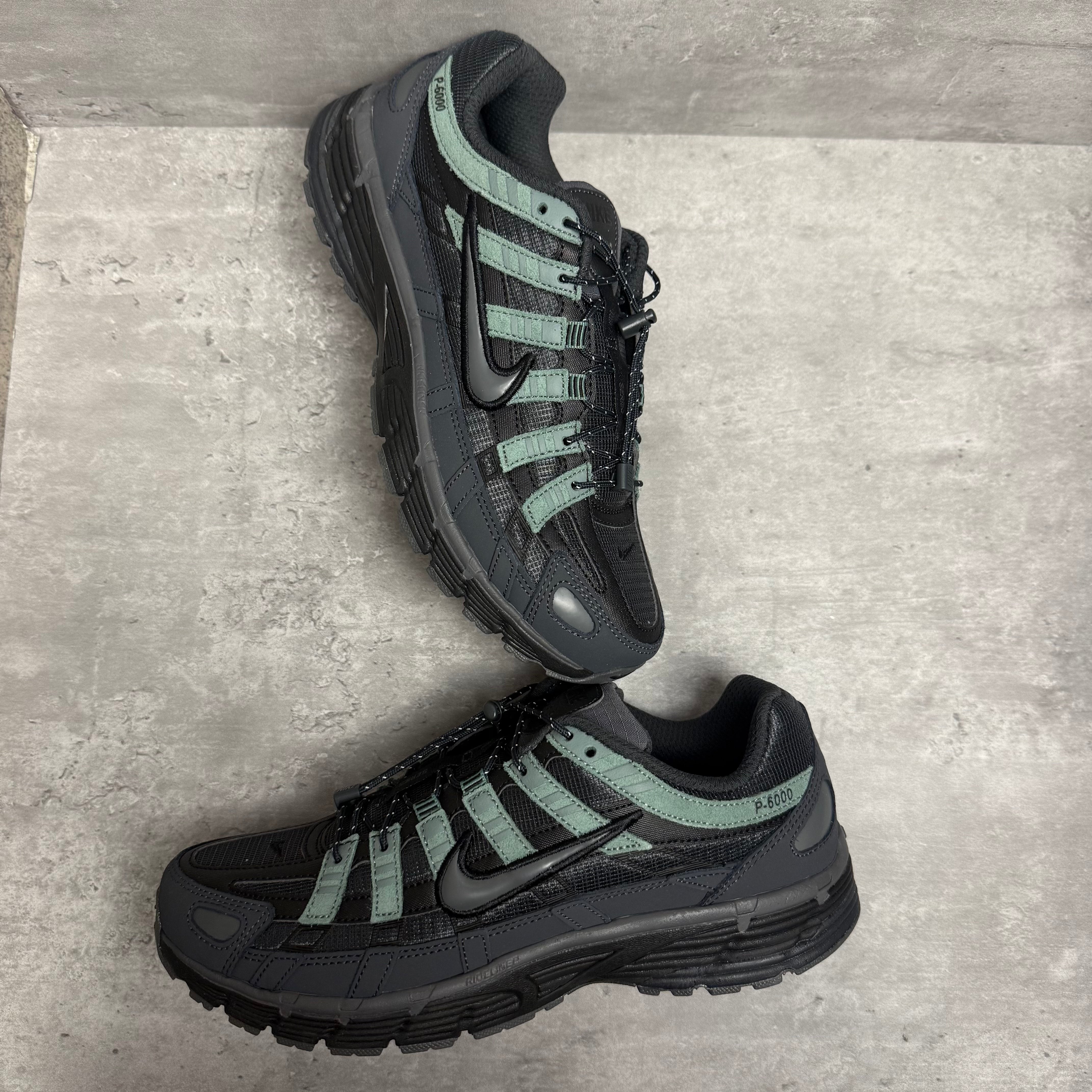 Nike P-6000 Utility Anthracite