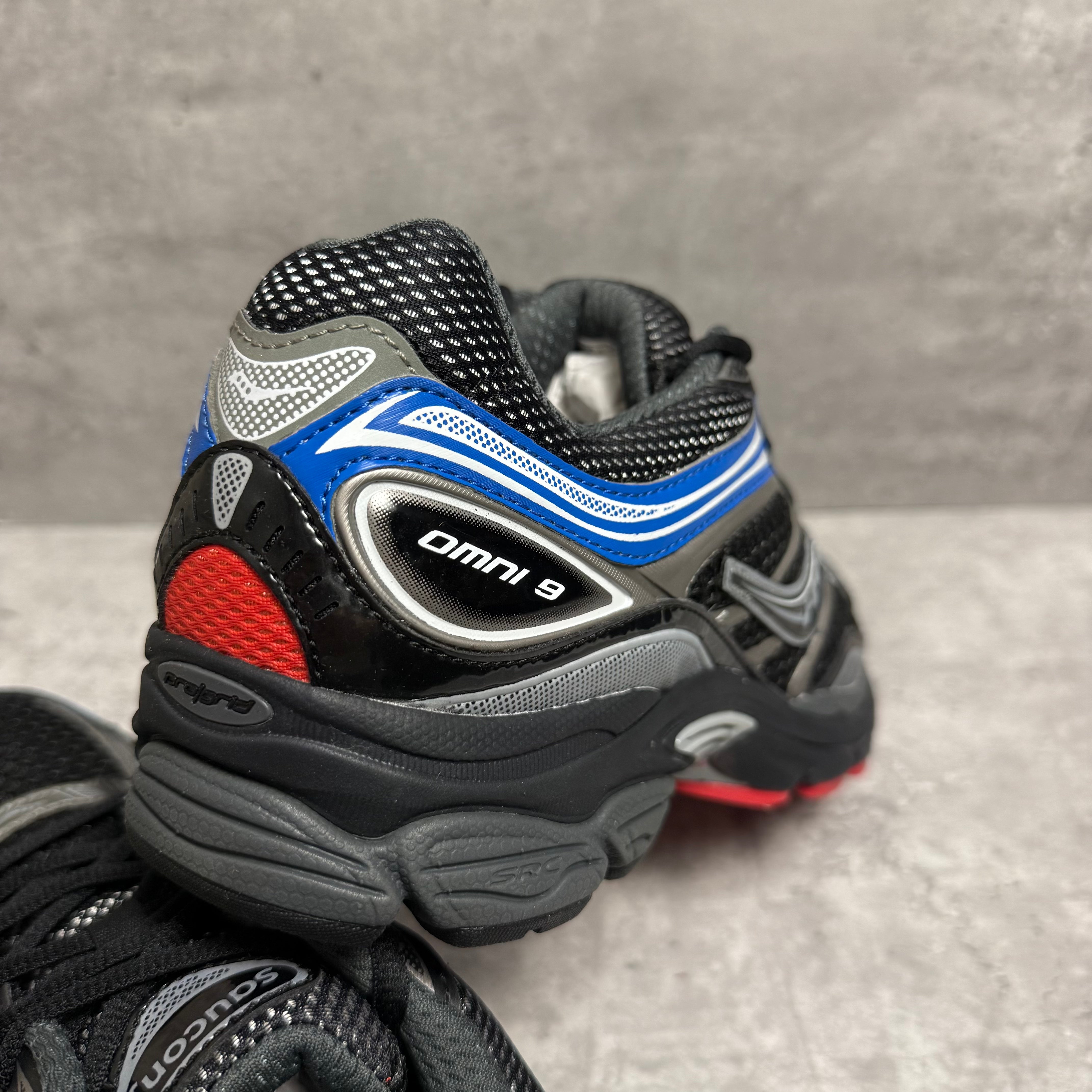Saucony Pro Grid Omni 9 Black Multi - Cheshire Creps