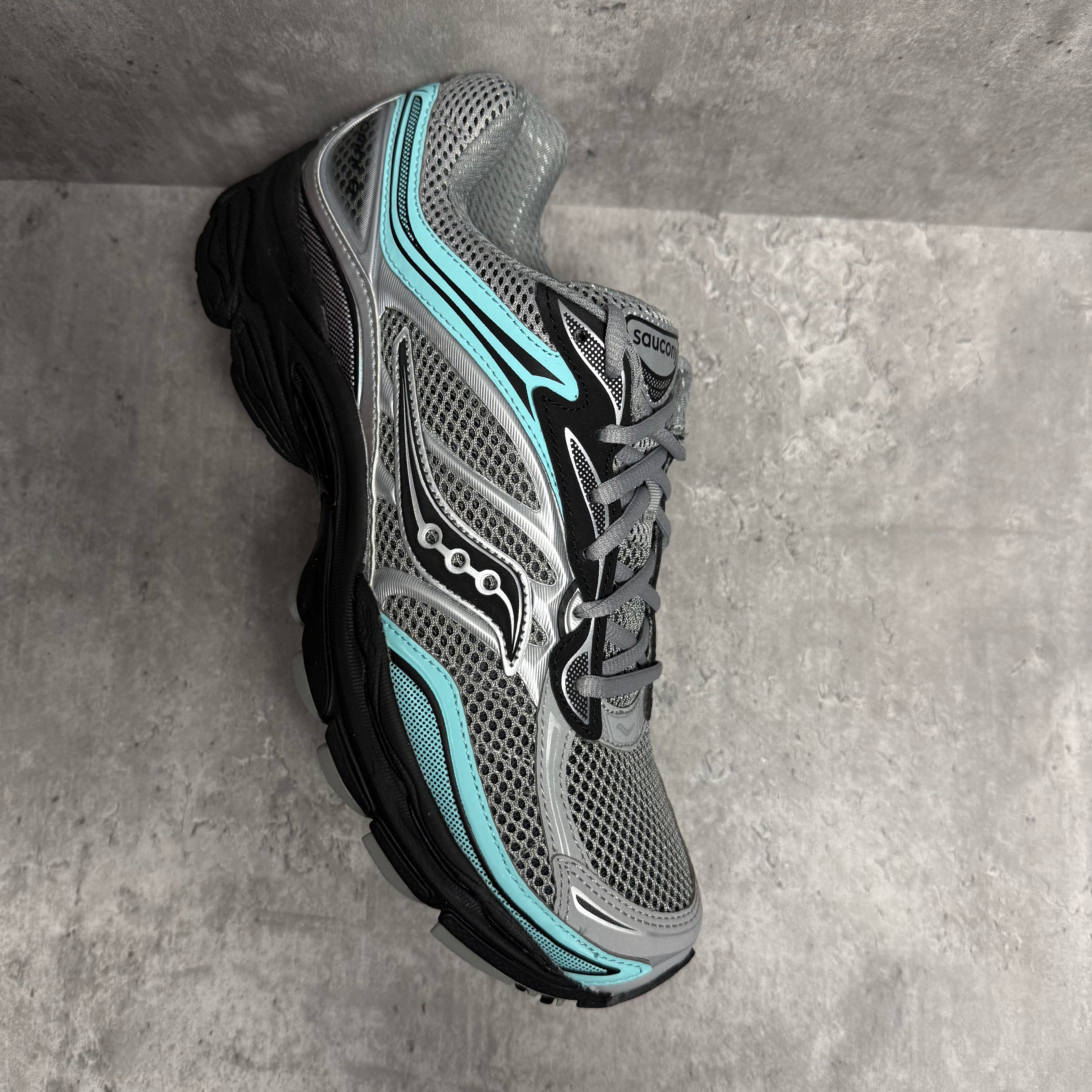 Saucony Pro Grid Omni 9 Fossil Splash - Cheshire Creps