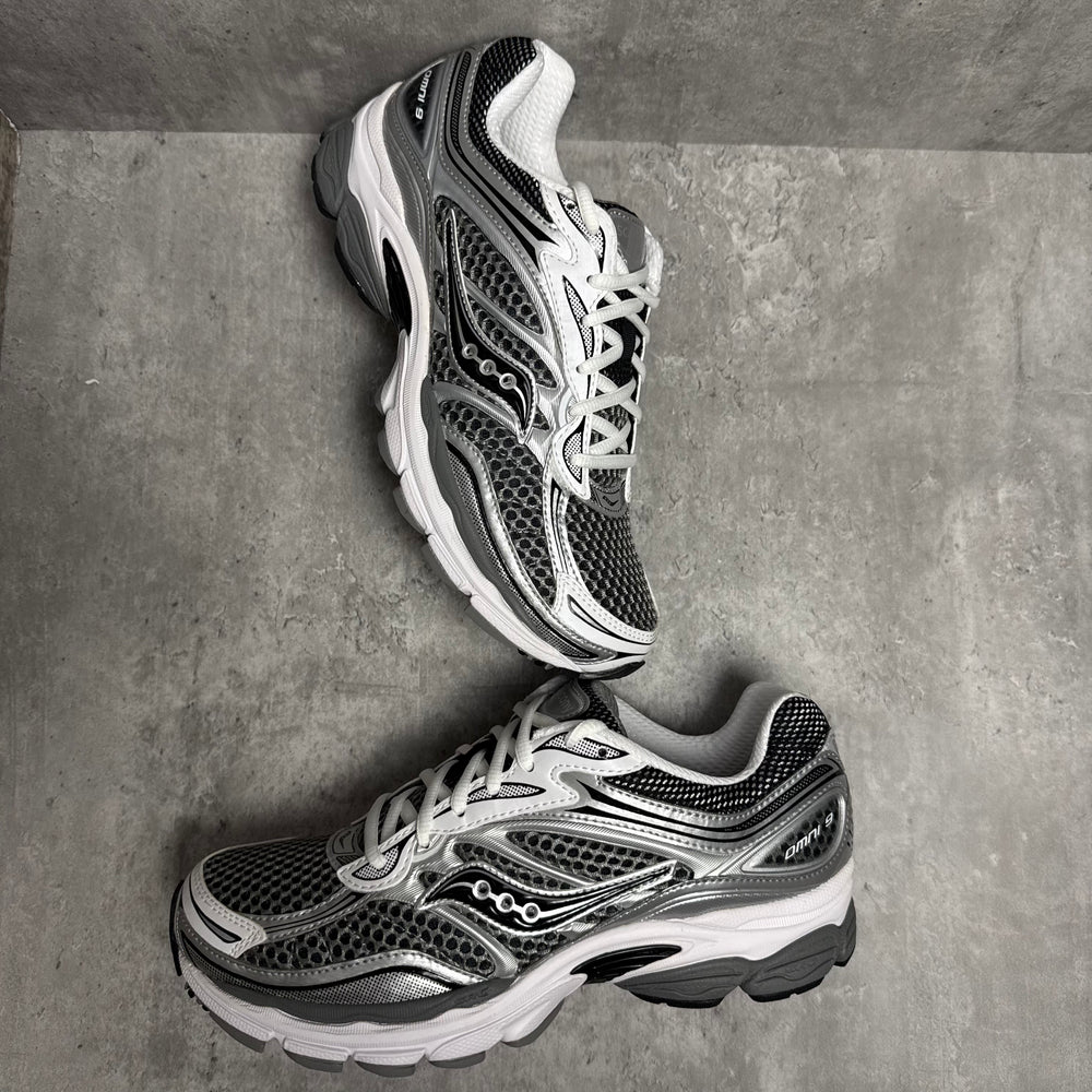 Saucony Pro Grid Omni 9 Silver - Cheshire Creps