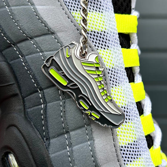 Airmax 95 Neon Metal Keyring - Cheshire Creps 